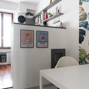 https://apt-youhosty-savona108.italymilanhotels.net
